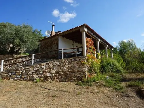 cortijo with stables and outbuilding for sale